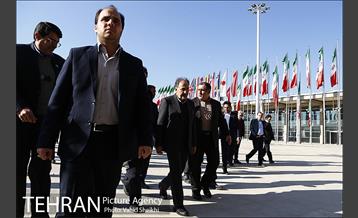 بازدید شهردار تهران از پروژه شهر آفتاب 15