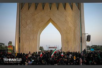 اجتماع امام حسنی ها در میدان آزادی 29