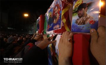 وداع با پیکر مطهر ۵ شهید حمله رژیم صهیونیستی 5