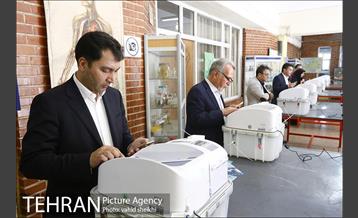 حضور شهردار در انتخابات هشتمین دوره اعضای هیئت مدیره سازمان نظام مهندسی ساختمان استان 14