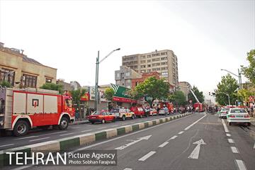 آتش سوزی پاساژ مهستان 25