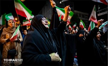 میعادگاه عزاداران رهبر شهید در خیابان کشور دوست