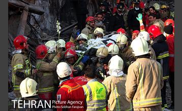 غروب روز هفتم پلاسکو با پیکر 8 آتش نشان 1