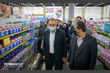بازدید شهردار تهران از فروشگاه شهروند و میادین میوه تره بار 19