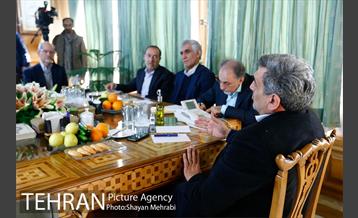 نشست شهرداران تهران پس از انقلاب 39