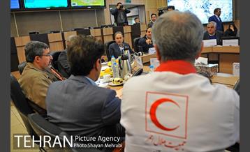 جلسه ستاد مدیریت بحران شهر تهران با حضور دکتر نجفی‎ 16