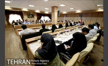 جلسه شورای روابط عمومی معاونت ها و مناطق ۲۲ گانه با حضور دکتر حجت الله میرزایی