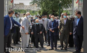 آغاز به کار نخستین مرکز واکسیناسیون خودرویی در تهران 6