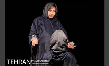 نمایش سین گاف در قالب 6