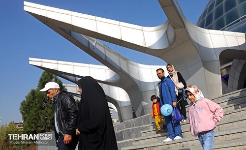 همایش‌ پیاده‌روی خانوادگی کارکنان شهرداری تهران 16