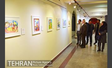 بازدید عضو شورای شهر از نمایشگاه شهری که من دوست دارم 3