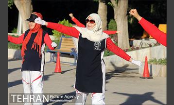 ورزش همگانی در پارک لاله 19