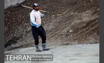 بازدید معاون فنی عمران شهرداری و اعضای شورای شهرتهران از پروژه تقاطع غیرهمسح شهیدهمدانی 13