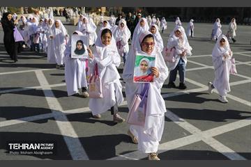 جشن تکلیف فرشته‌ها ۴ 54