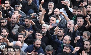 عزاداری شهادت امیرالمومنین (ع) در میدان امام حسین (ع) 24