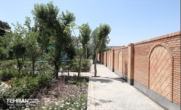 افتتاح بوستان شهدای خدمت و ۲۱۰ پروژه منطقه ۱۰ 4