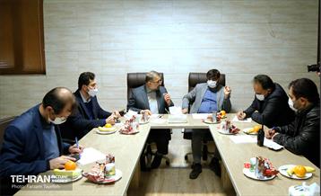 بازدید شهرداران منطقه 2 و 5 از دره فرحزاد