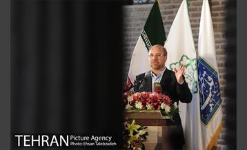 بازدید شهردار تهران از مراحل اجرایی موزه مشاهیر 32