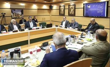 قرار خدمت 16