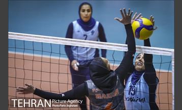 جشن قهرمانی سایپا در لیگ والیبال زنان 15