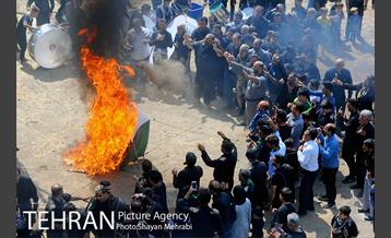 تعزیه ظهر عاشورا در حسینه نهاوندیان 31