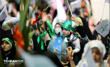 اجتماع بزرگ امام رضایی‌ها در تهران 64