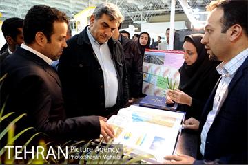 بازدید شهردار تهران از هجدهمین نمایشگاه بین المللى محیط زیست 13