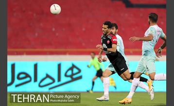 دیدار تیم های فوتبال پرسپولیس و سایپا 12