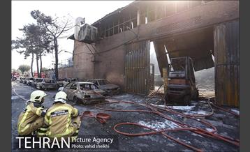 آتش سوزی در کارخانه رنگ  22