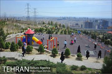 اوقات فراغت شهروندان در آبشار تهران 5