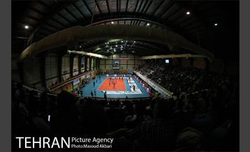 دیدار بانک سرمایه و پیکان در لیگ برتر والیبال 21