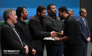 آیین تجلیل از برگزیدگان فصل تابستان مناطق ۲۲ گانه 22