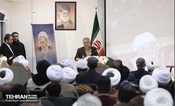 همایش ملی بزرگداشت حاج آقا مجتبی تهرانی(ره) 7