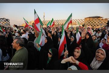 مهمانی ۱۰ کیلومتری عید غدیر در تهران - 1 6