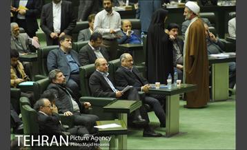 حضور شهردار تهران در جلسه علنی مجلس شورای اسلامی 13