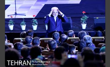 مراسم اختتامیه سی و پنجمین جشنواره فیلم فجر‎ 1