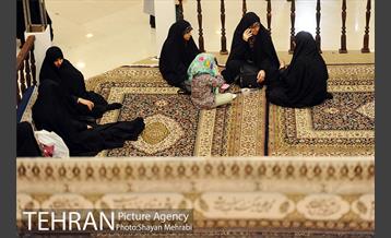 هفدهمین نمایشگاه عطر سیب 28