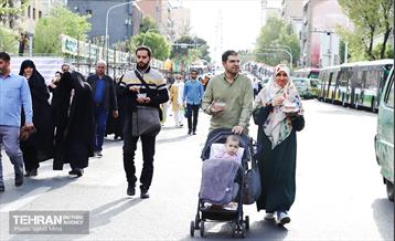 خدمت‌رسانی مواکب منطقه11 به نمازگزاران عید سعید فطر 23