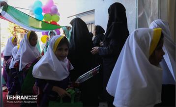 آغاز سال تحصیلی جدید در دبستان منصورفر 14
