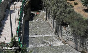 مسیل رودخانه تجریش