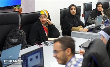 دوره گرافیک تبلیغاتی مدرسه کندو 13