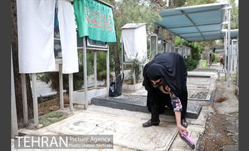 اولین پنجشنبه سال 1400 در بهشت زهرا(س) 20