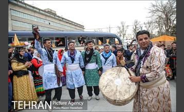 جشنواره نوروزگاه در میدان راه آهن 34