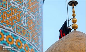 اهتزاز پرچم حرم سیدالشهدا(ع) بر فراز گنبد حرم عبدالعظیم حسنی(ع) 15