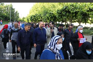 همایش بزرگ پیاده روی خانوادگی در بوستان جوانمردان 33