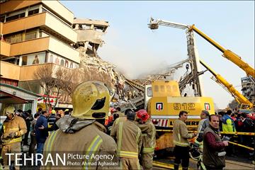 ساختمان پلاسکو فرو ریخت -3 21