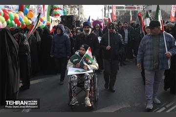 راهپیمایی یوم الله 22 بهمن 7