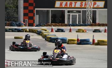 پیست کارتینگ مجموعه ورزشی آزادی 17