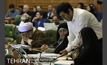 دویست و شصت و نهمین جلسه علنی شورای اسلامی شهر تهران 18