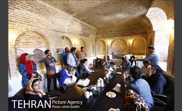 تهران گردی احمد مسجد جامعی به مناسبت روز مشروطه 2 29